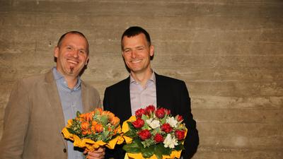 Stefan Auer und Michael Wolf bei ihrer Ernennung zu Amtsleiterin in Pforzheim (von links) im Grünflächen- und Tiefbauamt sowie im Stadtplanungsamt