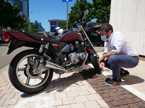 Jedes Motorrad sollte nach der Winterpause erst einmal gründlich durchgecheckt werden, bevor es auf die Strecke geht, mahnt Christian Schulze vom Polizeipräsidium Pforzheim