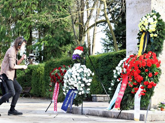 Gedenken am 23. Februar auf dem Pforzheimer Hauptfriedhof