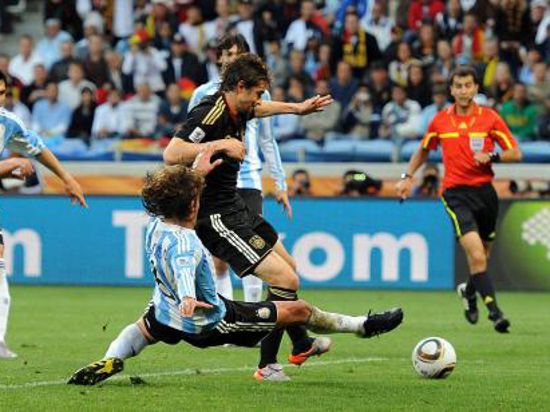 Arne Friedrich im WM-Viertelfinale 2010 gegen Argentinien