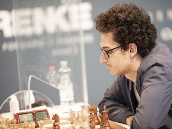 Am Spitzenbrett aktiv: Vize-Weltmeister Fabiano Caruana feierte mit der OSG Baden-Baden den Titel bei der deutschen Schach-Meisterschaft in Karlsruhe.