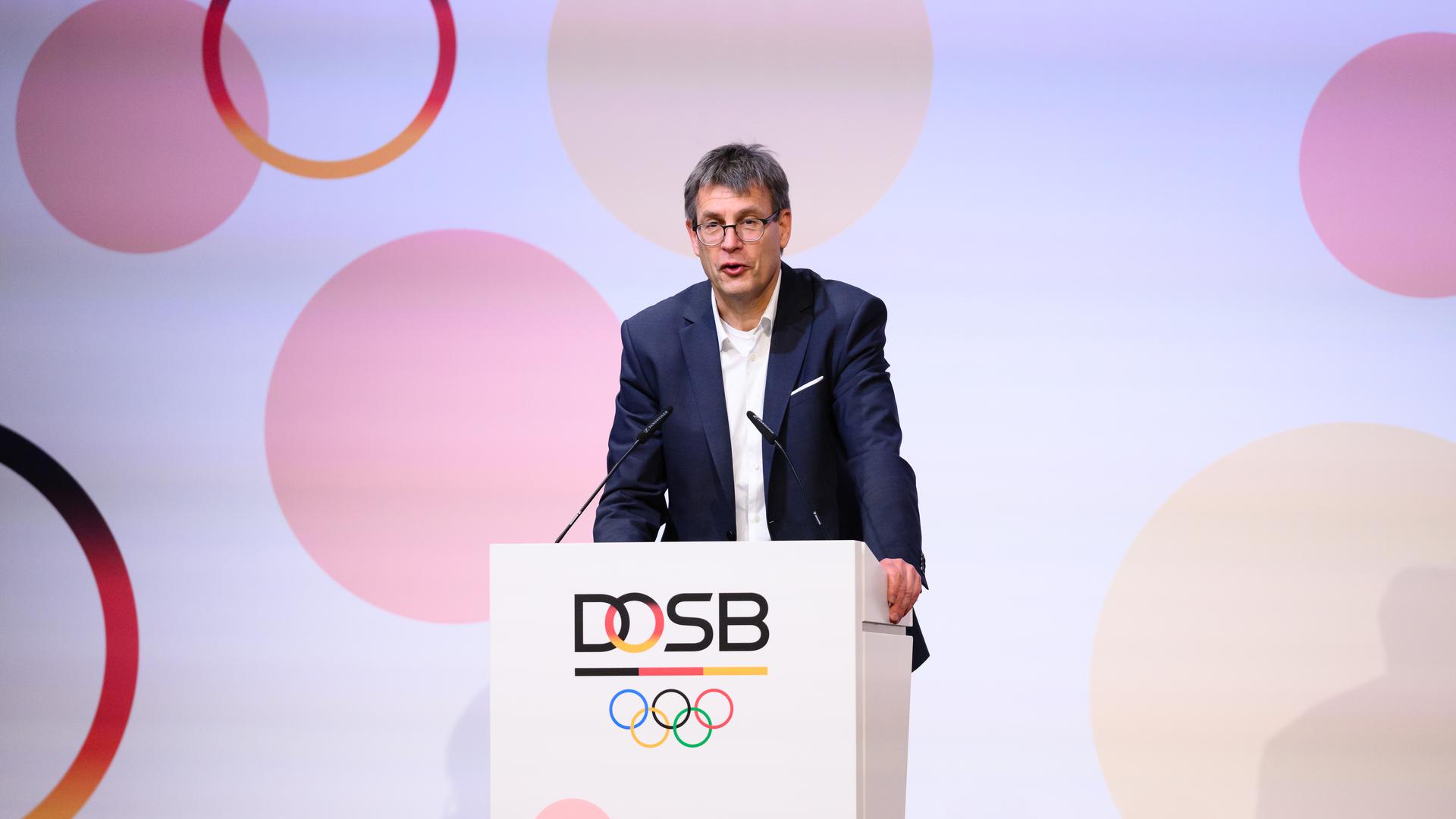Olympia-Pläne bestätgt: Thomas Weikert, der Präsident des Deutschen Olympischen Sportbundes, fand im Anliegen seines Präsidiums in Baden-Baden volle Unterstützung der Mitglieder. 