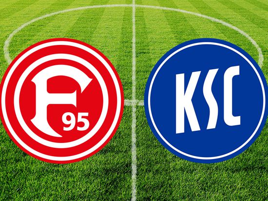Fortuna Düsseldorf Logo und KSC Logo vor dem Fußballplatz