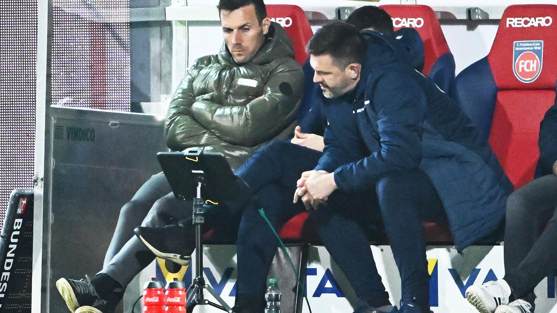 Trainer Christian Eichner und Co-Trainer Zlatan Bajramovic sind bedient.