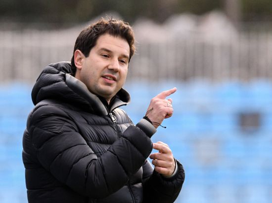 Ankunft bei einem Topclub: Argirios Giannikis, der aus dem Nachwuchs des Karlsruher SC hervorging, ist der neue Cheftrainer beim zwölfmaligen griechischen Meister AEK Athen. 