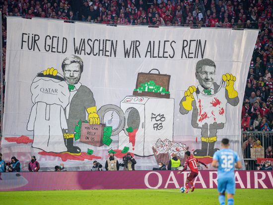 Blutgeld aus Katar: So lautet die Kritik aus der Fanszene am Deal des FC Bayern mit „Quatar Airways“. Sie berührt eine Kernfrage, ob der Fußball als Wirtschaftszweig seine Seele schon längst ausverkauft hat. 