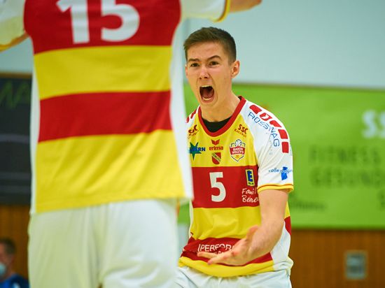 Starkes erstes Halbjahr: Volleys-Neuzugang Denir Hadzic (19) überzeugte als Stammzuspieler in der Regionalligamannschaft und feierte auch einige Einsätze für das Zweitliga-Team der Karlsruher.