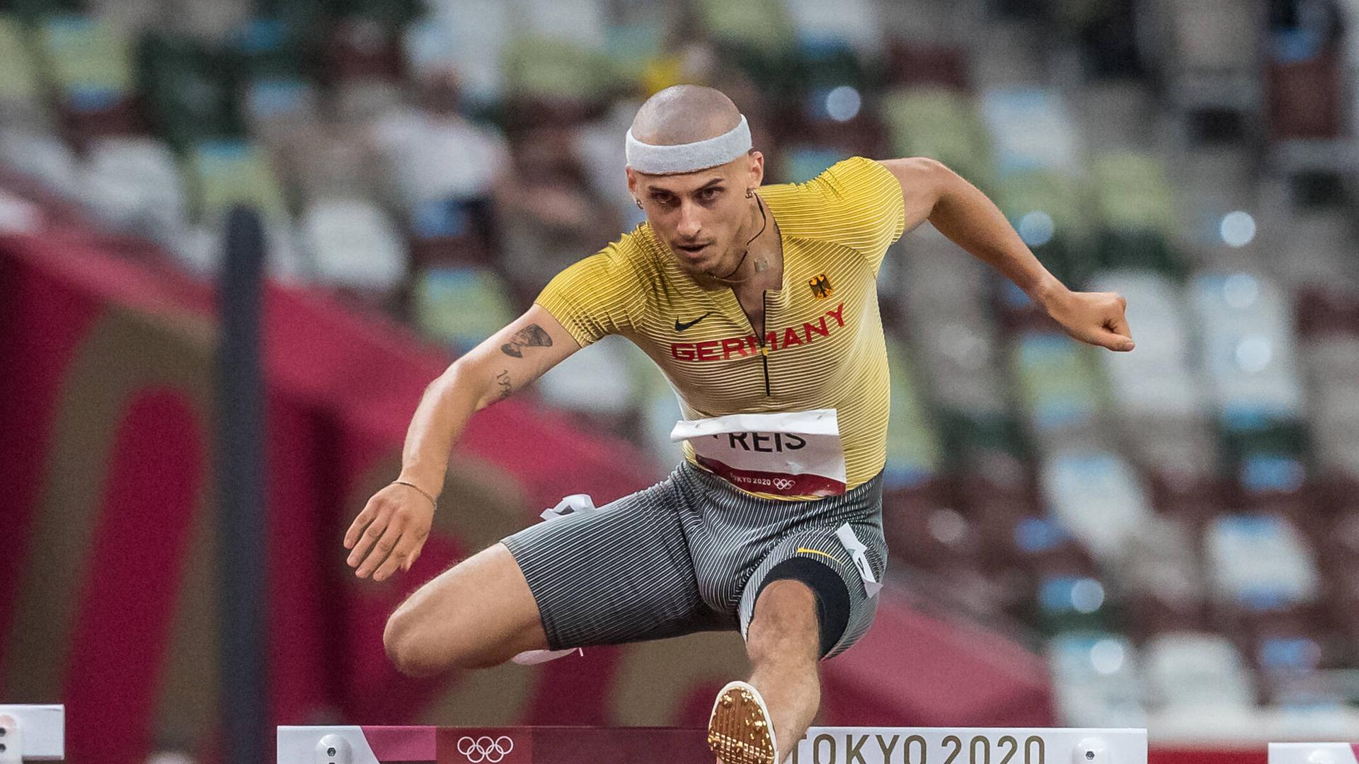  Olympic Games, Olympische Spiele, Olympia, OS 01.08.2021 Constantin Preis of Germany races in the mens 400 m hurdles semi final at the Olympic Games in Tokyo, on Sunday, August 01, 2021 Copyright: xBEAUTIFULxSPORTS/OlafxRellischx