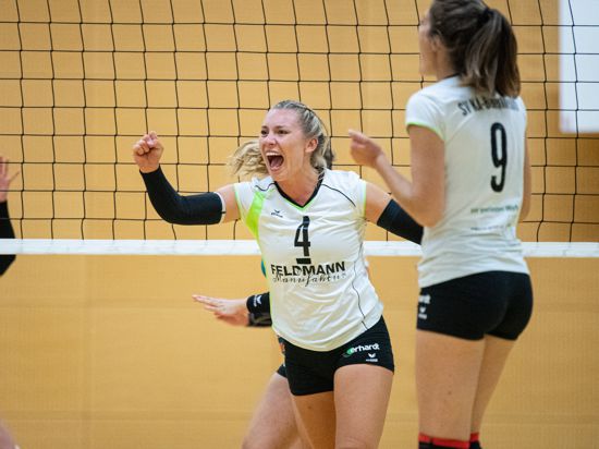 Kathrin Hahn (4/SVK) Jubel.

GES/ Volleyball / Frauen 3.Liga: SV KA-Beiertheim - SSC Freisen, 19.09.2020

