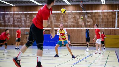 BNN-Reakteuer Gerhard Wolff trainiert bei den Baden Volleys.

GES/ Basketball/ 2. Bundesliga: Baden Volleys, 19.08.2022

