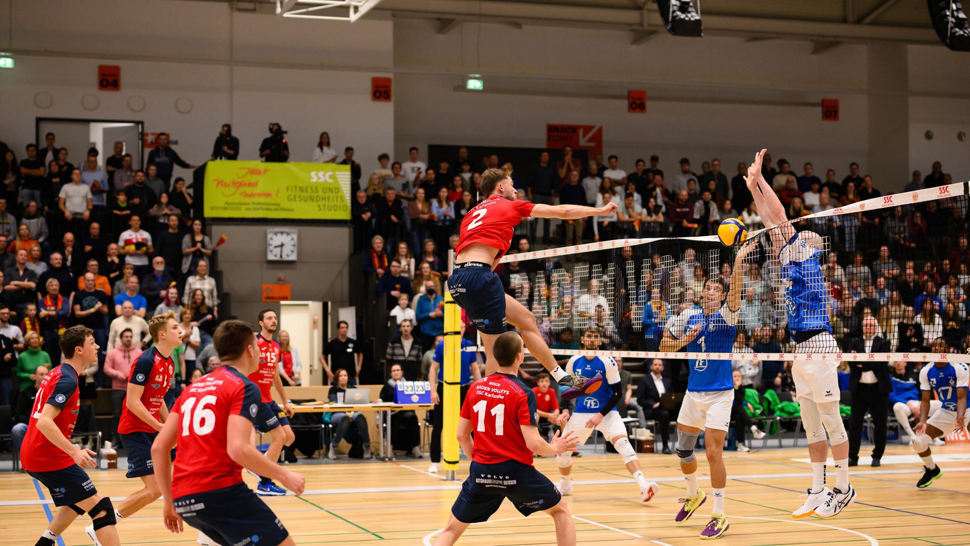 Baden Volleys im Spiel gegen Friedrichshafen.