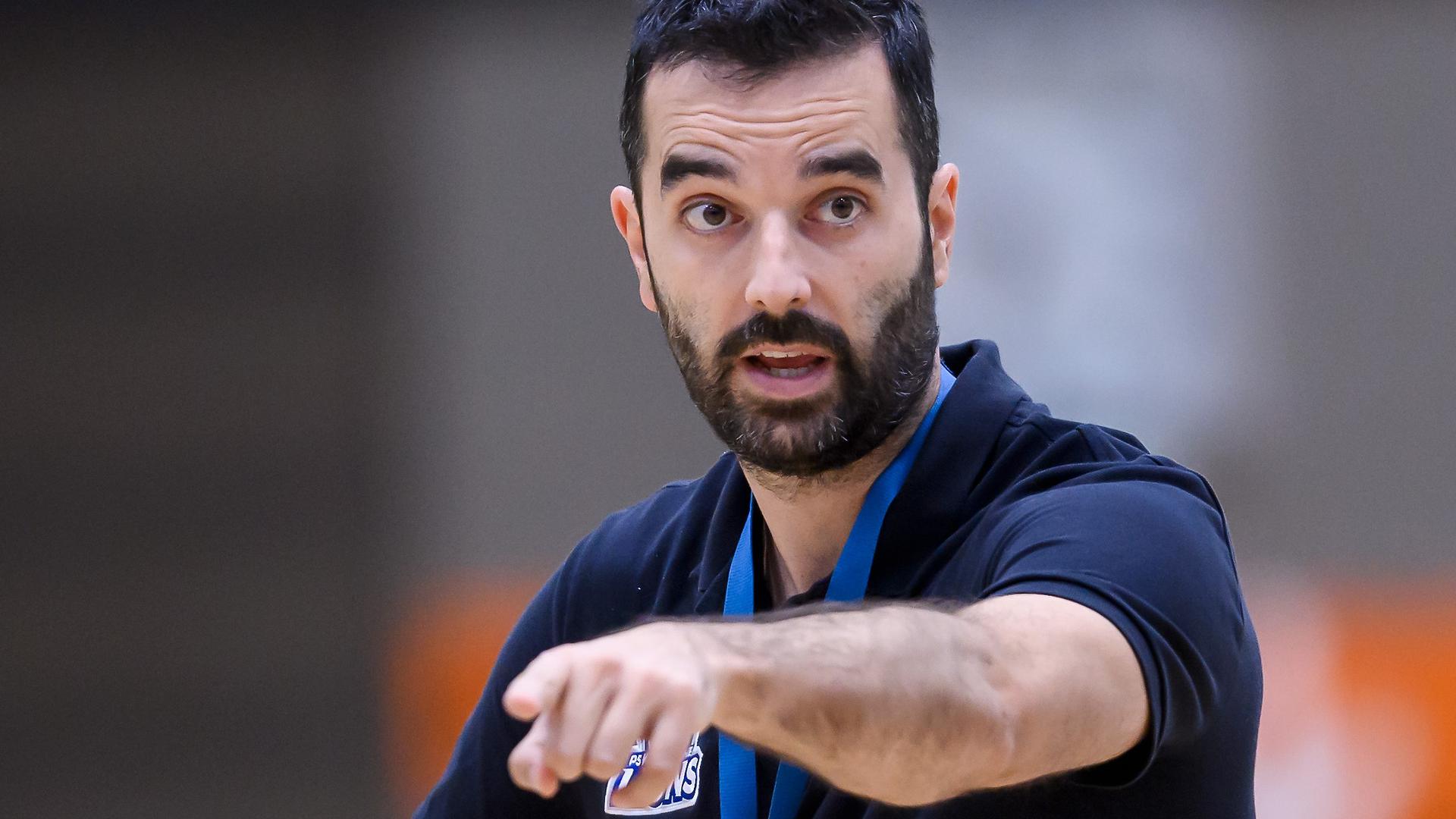 Trainer Aleksandar Scepanovic (Lions).

GES/ Basketball/ ProA: PSK Lions - Training, 30.08.2021 --

