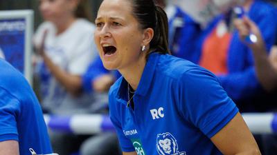 Co-Trainerin Romina Ciappina (PSK)

GES/ Basketball/ 2. Bundesliga ProA: PSK Lions - Nuernberg Falcons BC, 08.10.2022 

