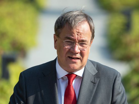 Armin Laschet ist der Ministerpräsident von Nordrhein-Westfalen.