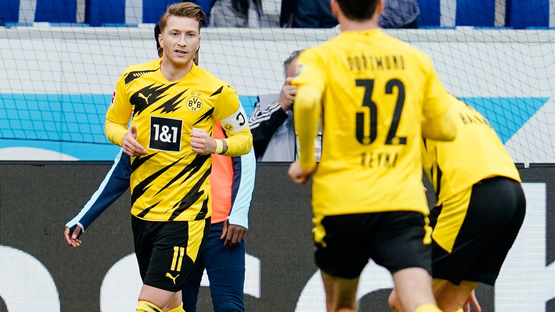 BVB-Kapitän Marco Reus (l) war Dortmunds Matchwinner in Sinsheim.