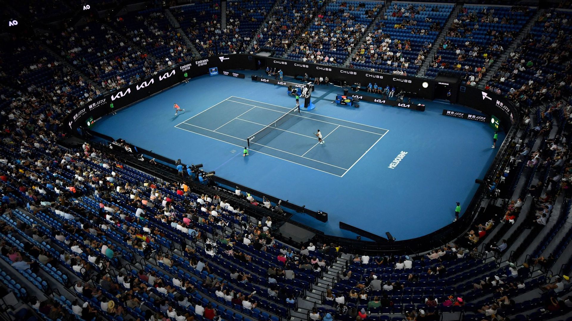 Zuschauer bei den Australian Open - in den nächsten fünf Tagen müssen Fans vor dem Fernseher mitfiebern.