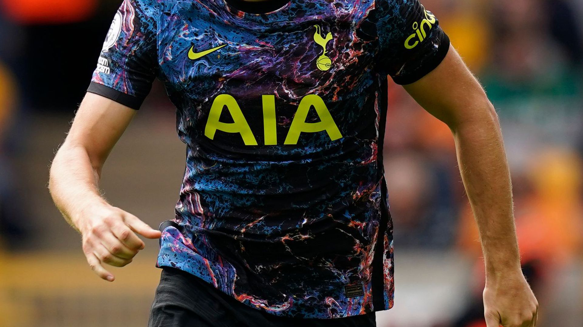 England-Kapitän Harry Kane bleibt bei Tottenham Hotspur.
