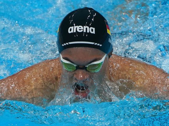 Paralympicss-Schwimmer Taliso Engel im Wettkampf.