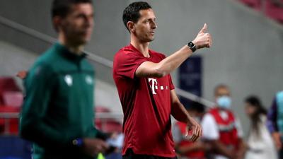 Vertritt weiter den fehlenden Julian Nagelsmann: Bayern-Co-Trainer Dino Toppmöller.