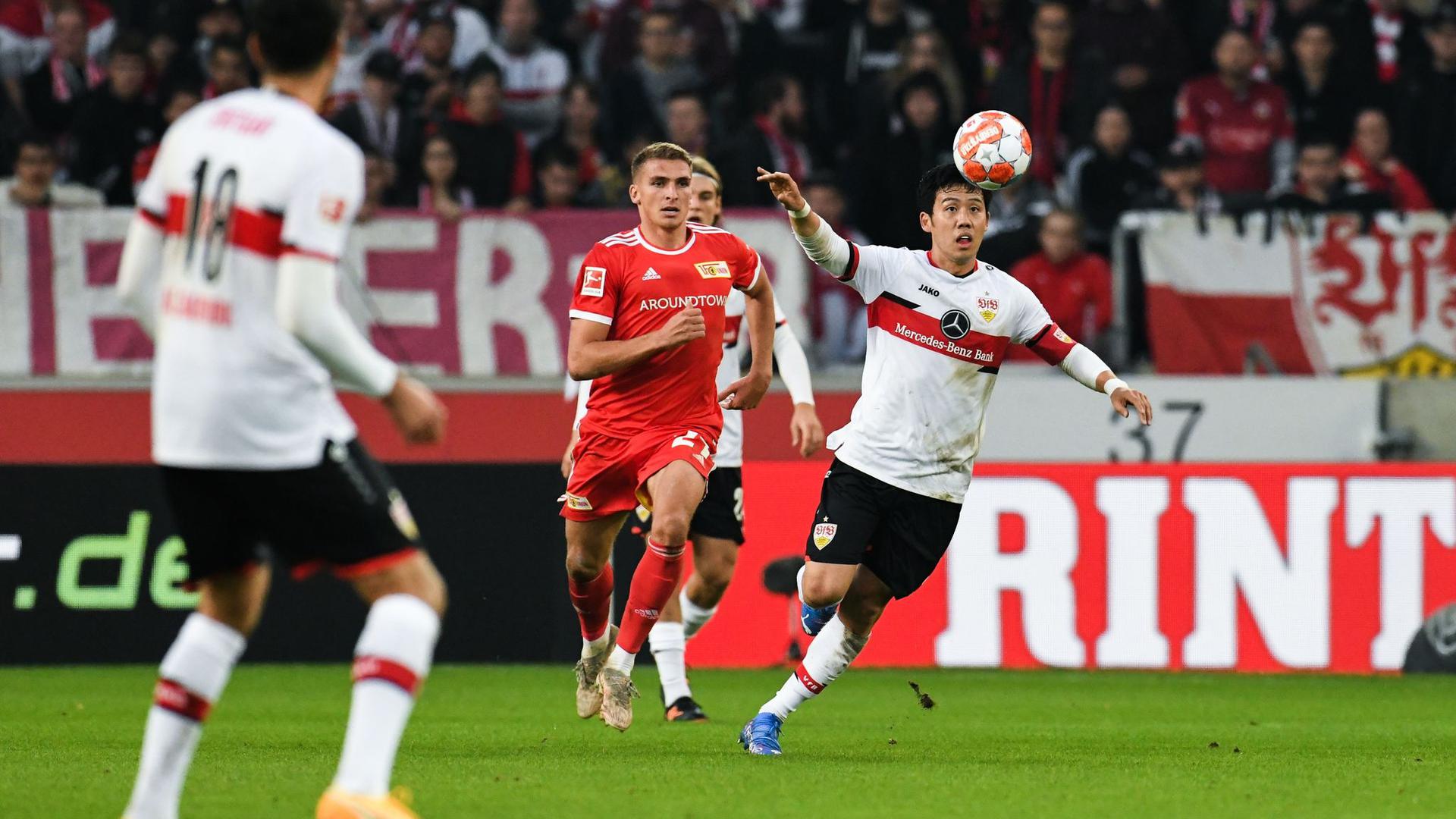 Einen Punkt konnte der VfB Stuttgart (weiße Trikot) gegen Union Berlin noch ergattern.