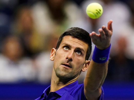 Tennis-Star Novak Djokovic möchte sich nicht zu seinem Impfstatus äußern.