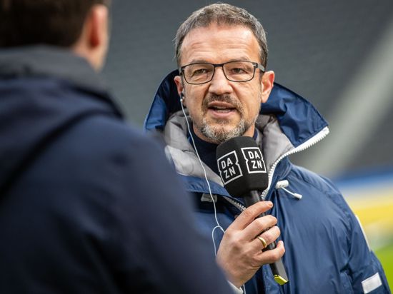 Wünscht mehr als 10.000 Zuschauer im Olympiastadion: Fredi Bobic, Geschäftsführer von Hertha BSC.