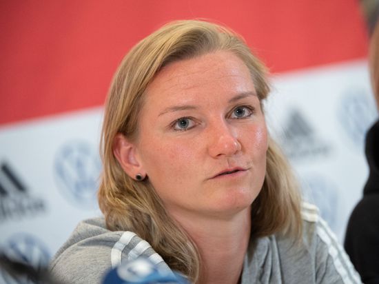Nationalspielerin Alexandra Popp bleibt in Wolfsburg.