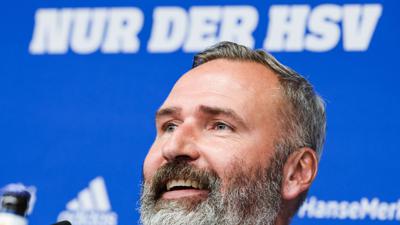 Will gegen den VfB noch das Relegations-Wunder schaffen: HSV-Coach Tim Walter.