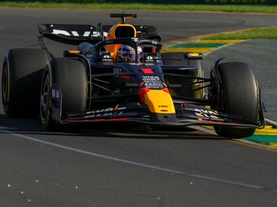 Am dritten Grand-Prix-Wochenende des Formel-1-Jahres sichert sich Max Verstappen zum dritten Mal Startplatz eins.